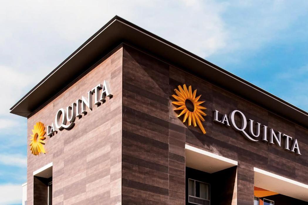 La Quinta Inn & Suites By Wyndham Sulphur Lake Charles 外观 照片