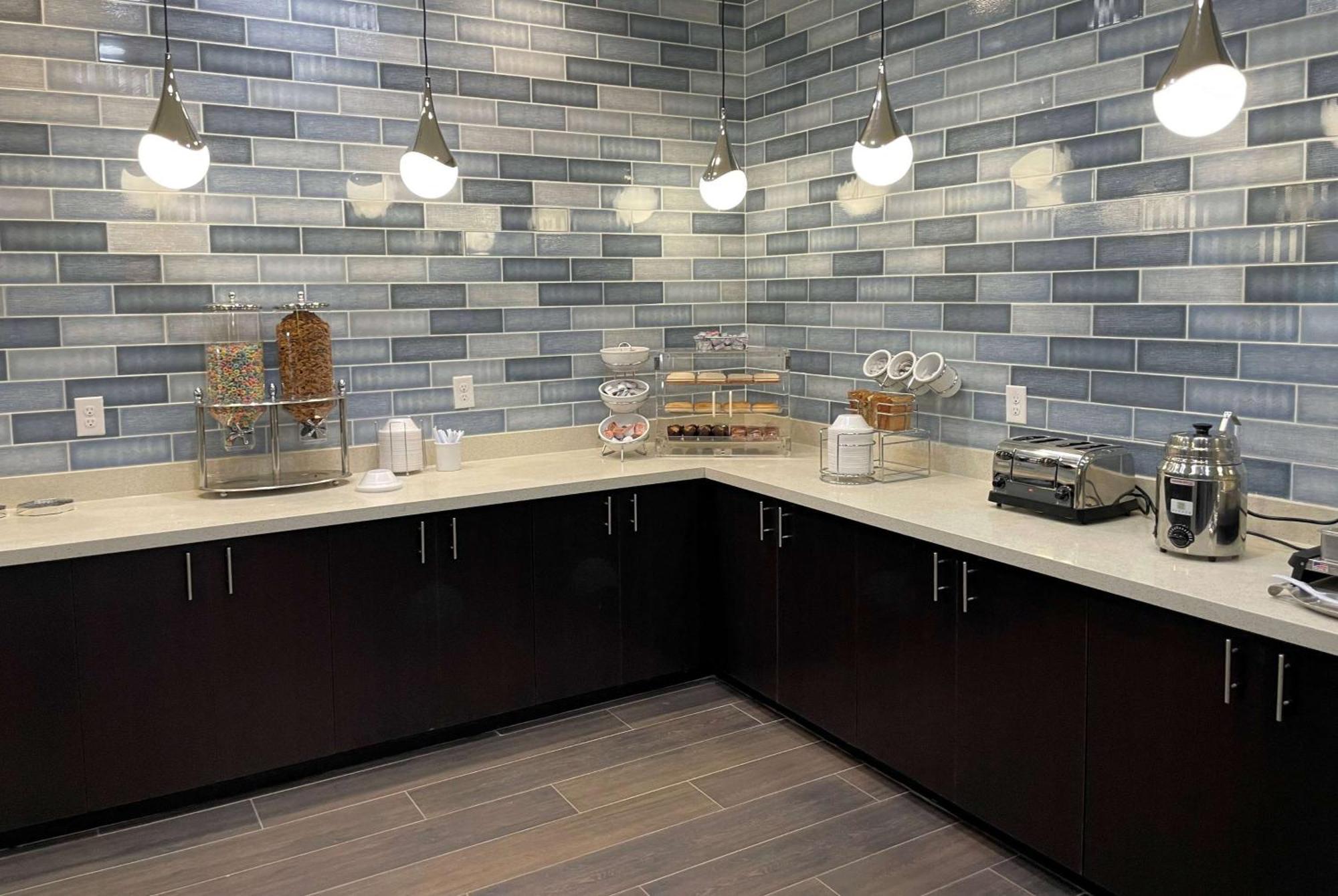 La Quinta Inn & Suites By Wyndham Sulphur Lake Charles 外观 照片